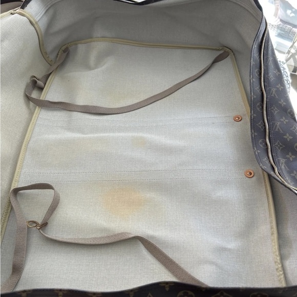 Louis Vuitton Sirius 70 Soft-Sided Luggage, Monogram Canvas - Picture 10 of 12